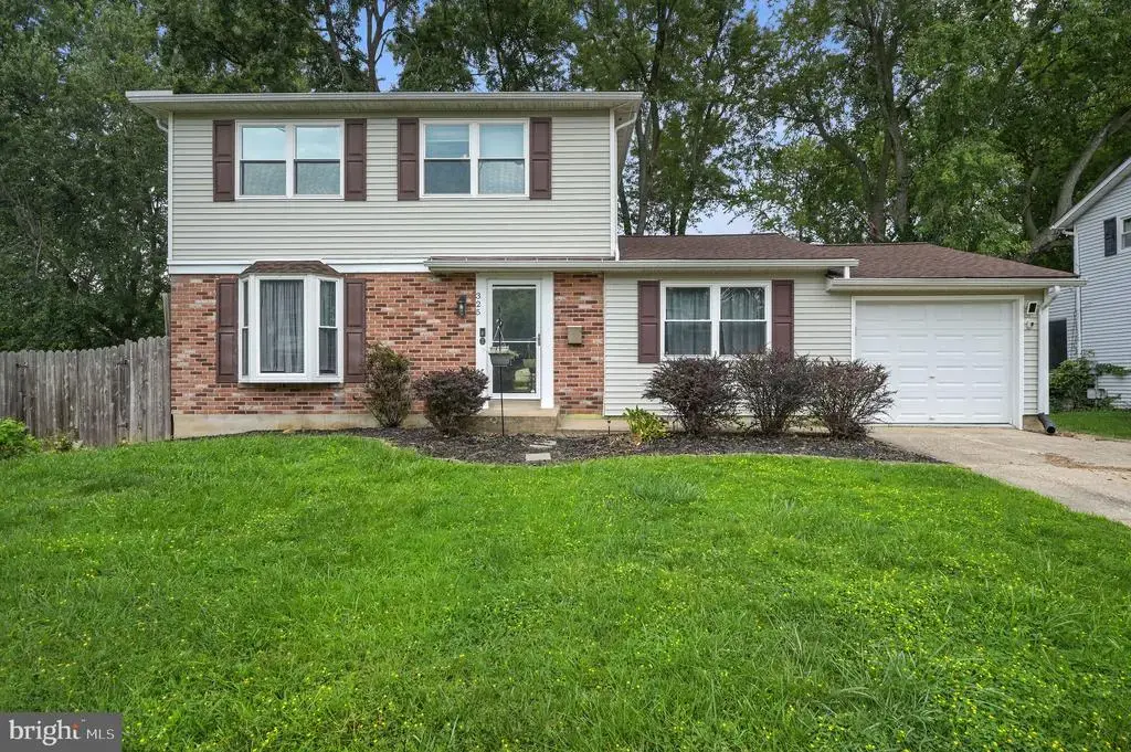 325 Alder Rd, DOVER