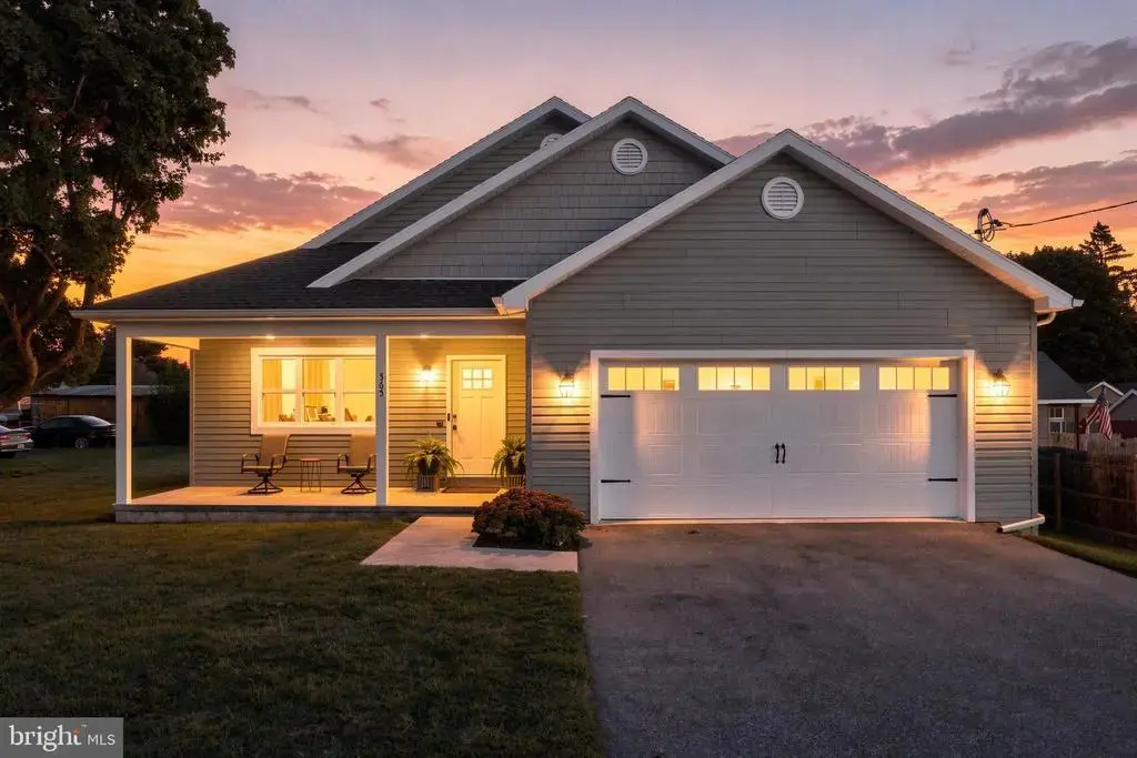 565 Stouffer Ave, CHAMBERSBURG