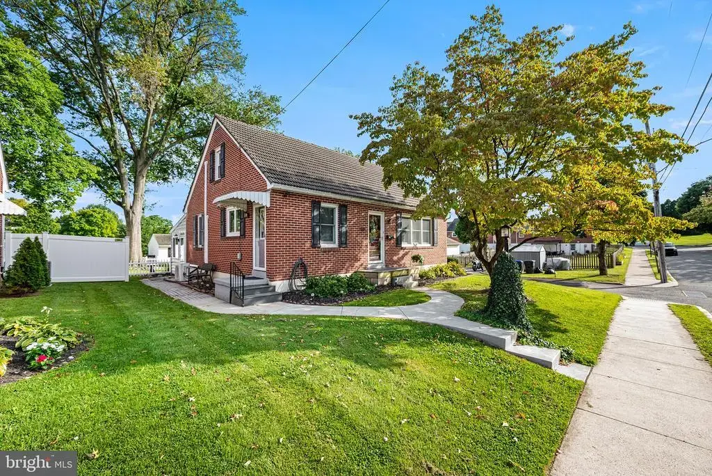 124 S Jefferson St, BOYERTOWN