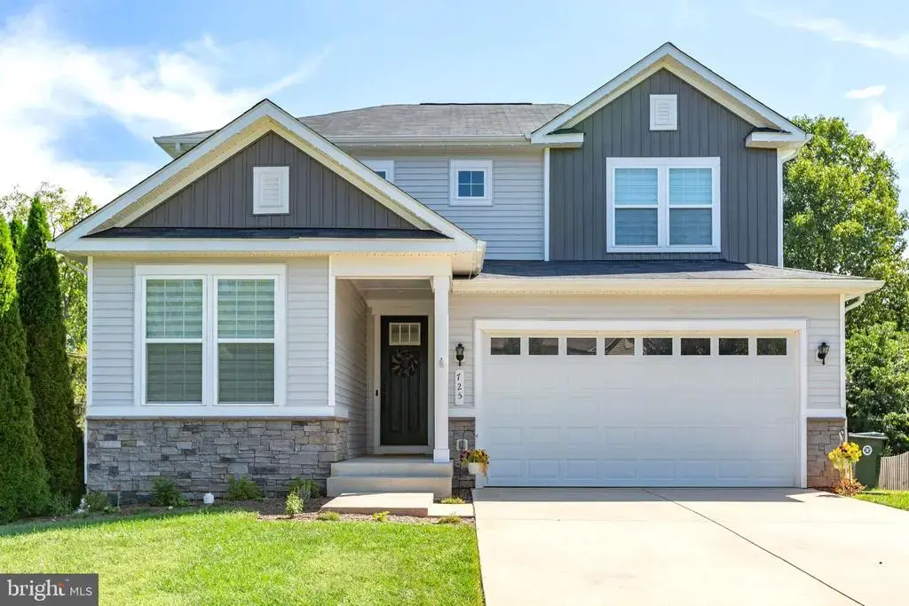 725 Electric Ave, CULPEPER