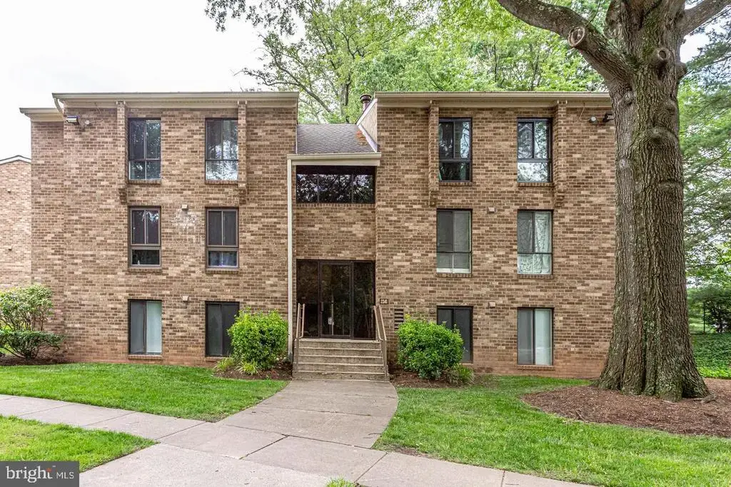 2341 Freetown Ct #34/2b, RESTON