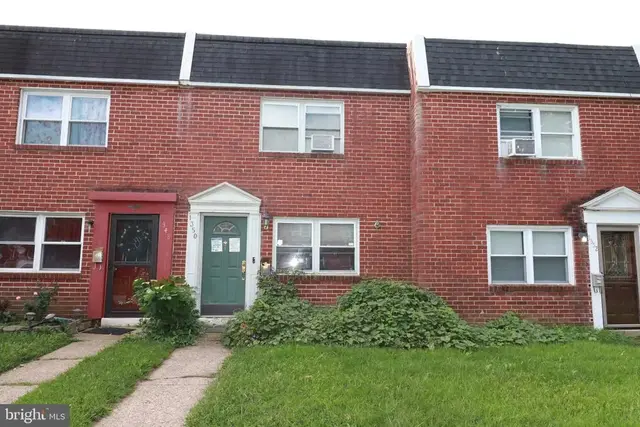 1350 Maple Ave, Elsmere
