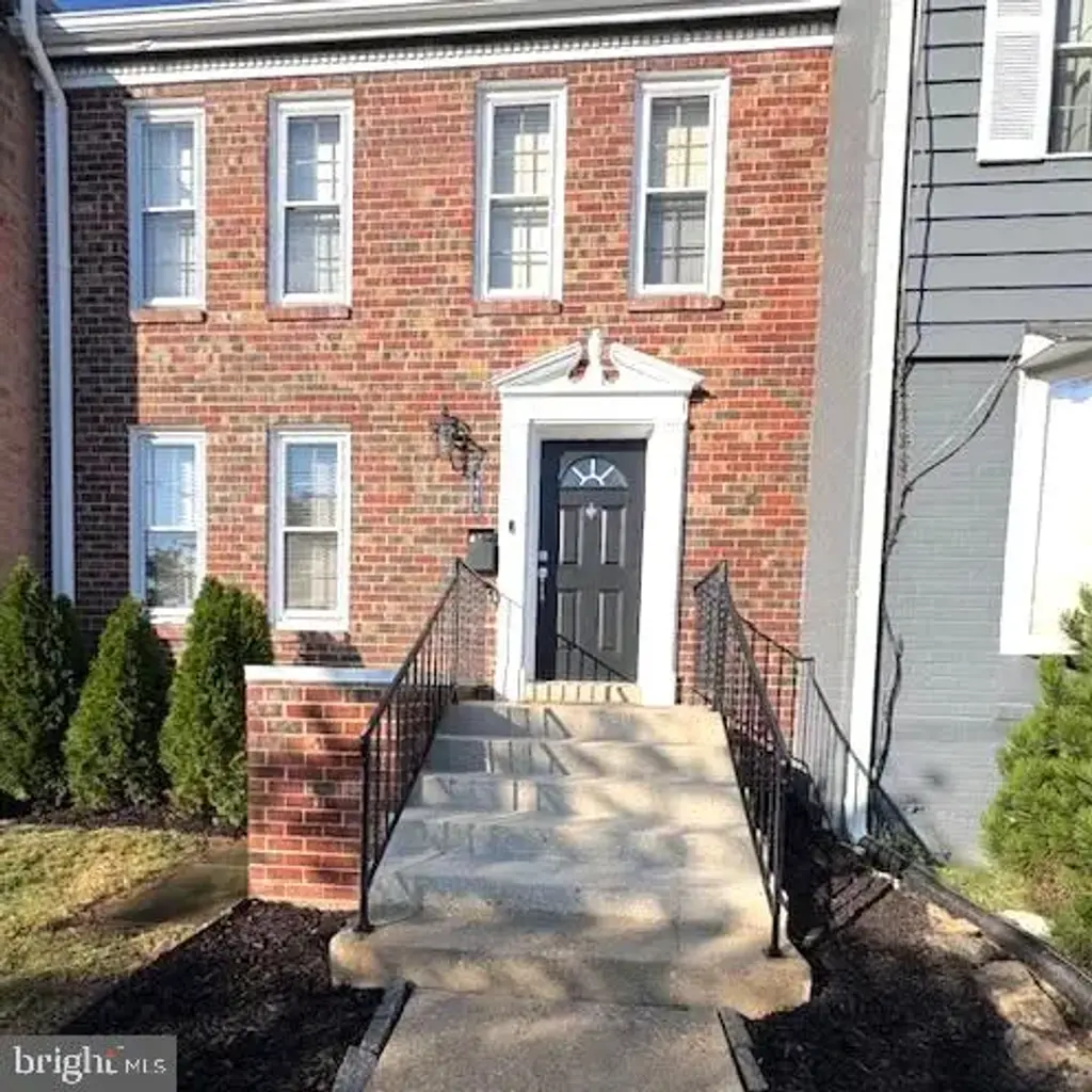 5441 Richenbacher Ave, ALEXANDRIA