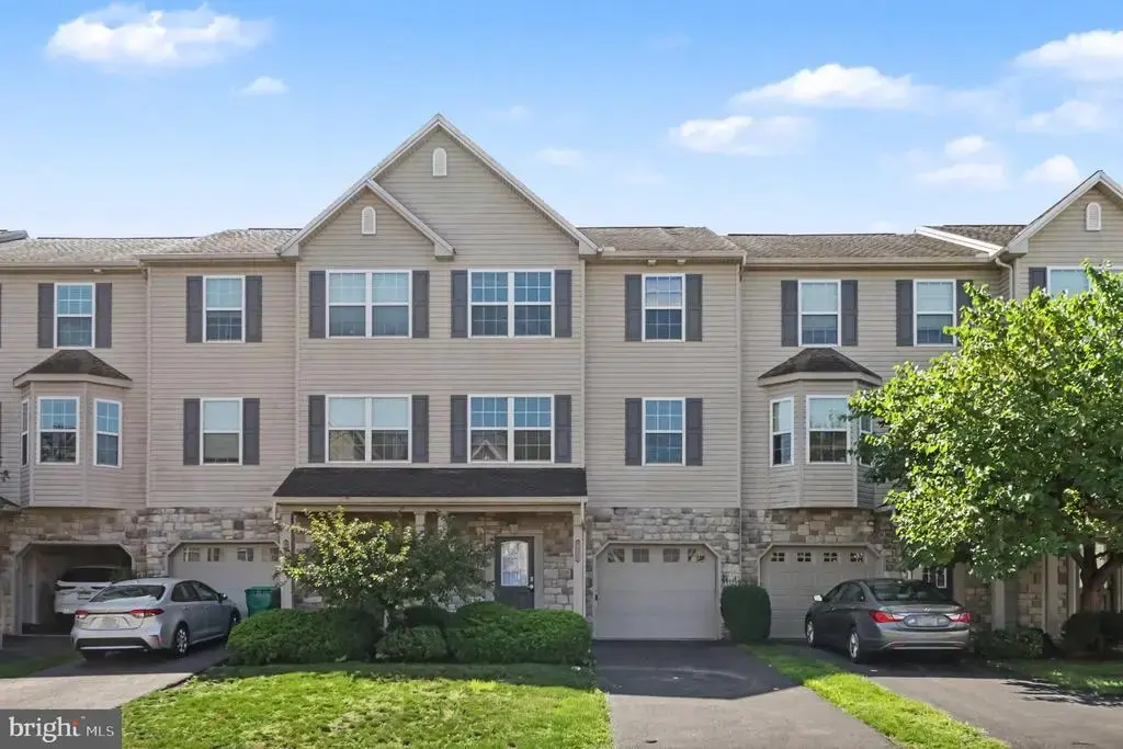 6222 Galleon Dr, MECHANICSBURG