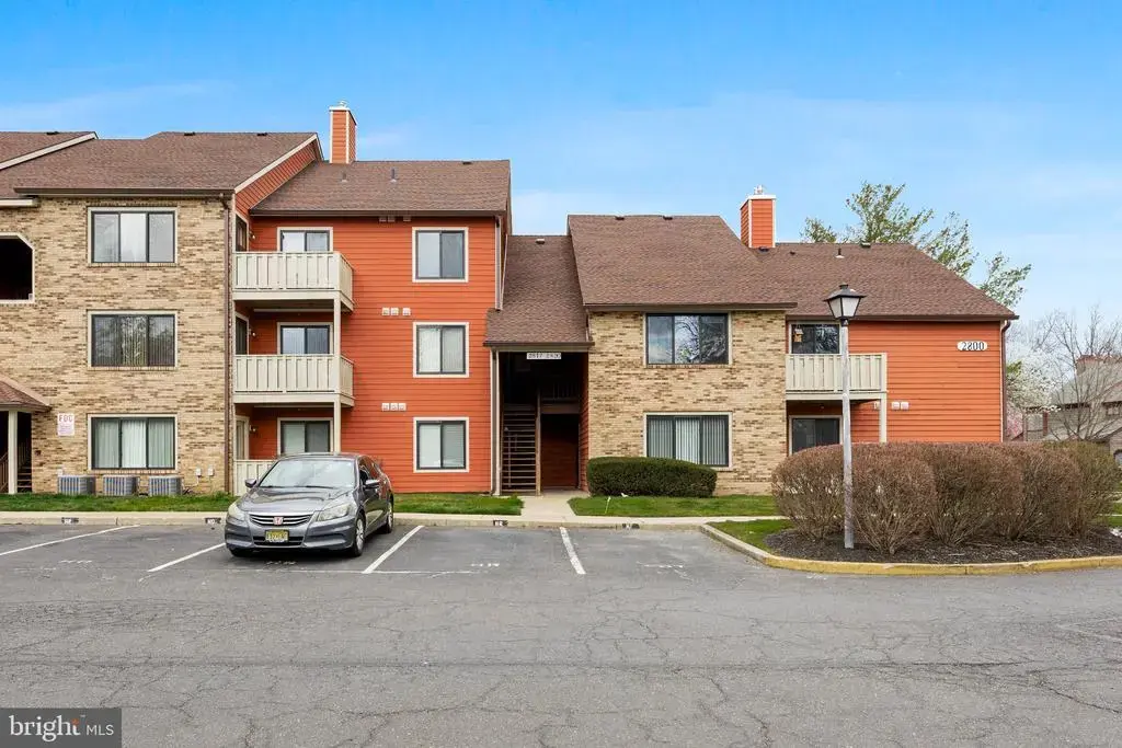 2818-a Auburn Ct, MOUNT LAUREL