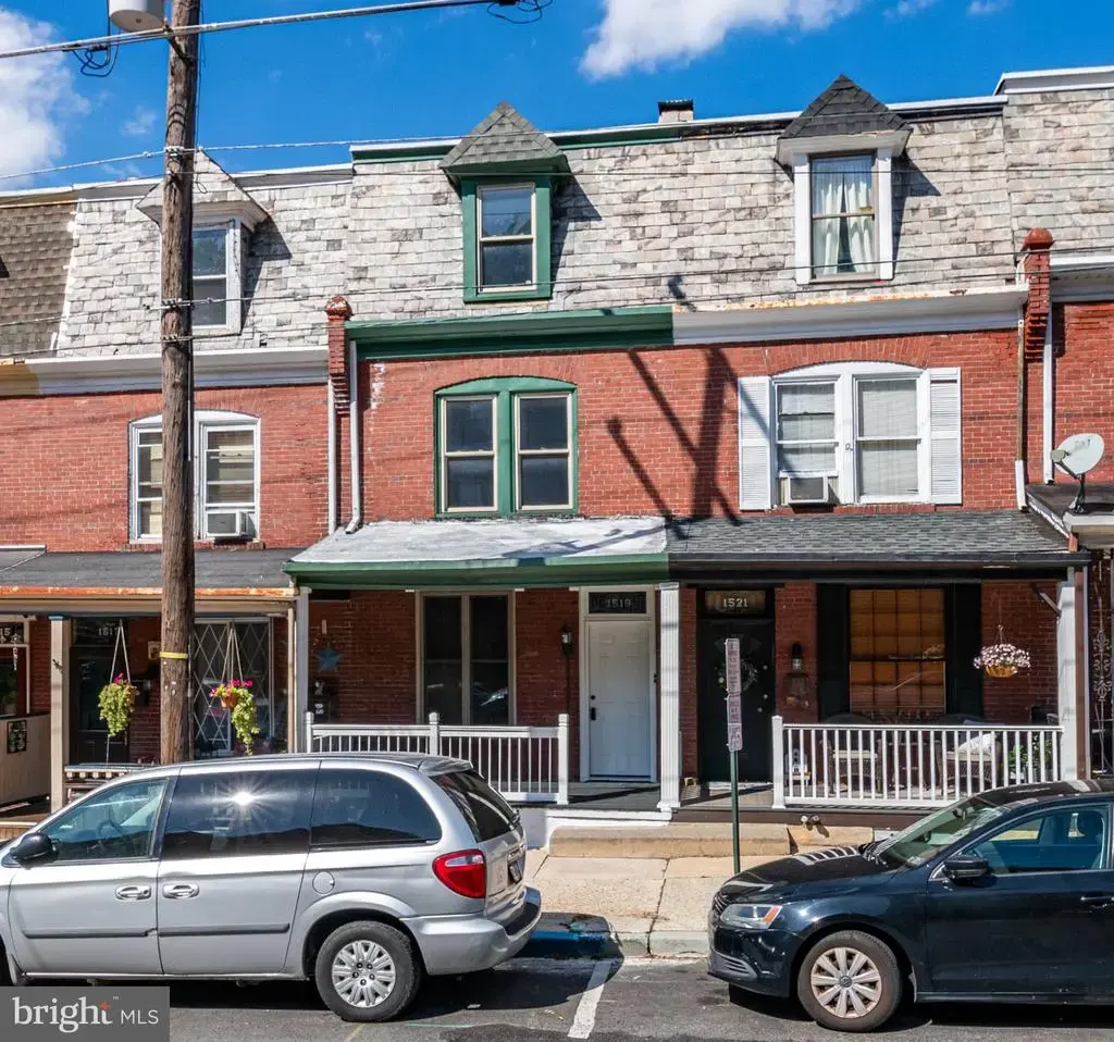 1519 Fairview St, READING
