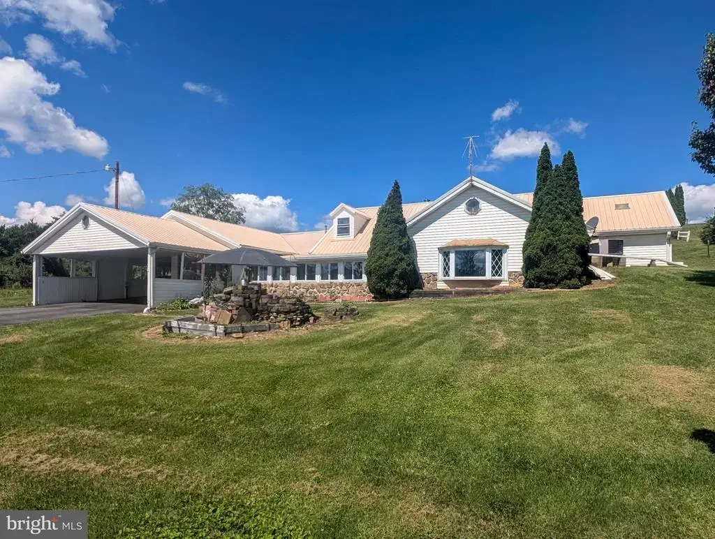 622 Country Ridge Rd, BEDFORD