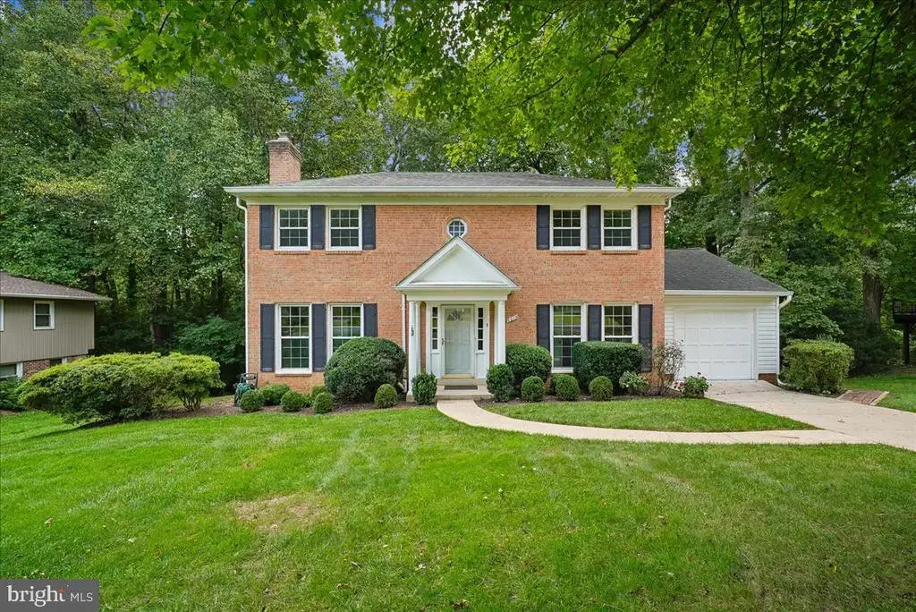 3215 Amberley Ln, FAIRFAX