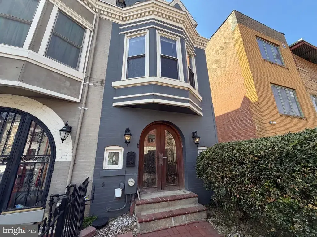 724 13th St Ne, WASHINGTON