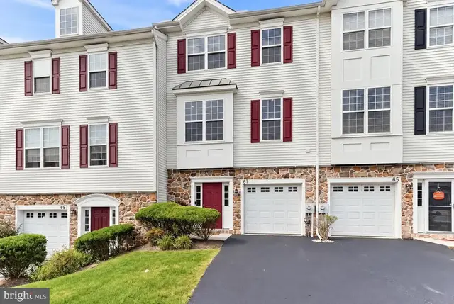 67 Narragansett Ln, Coatesville