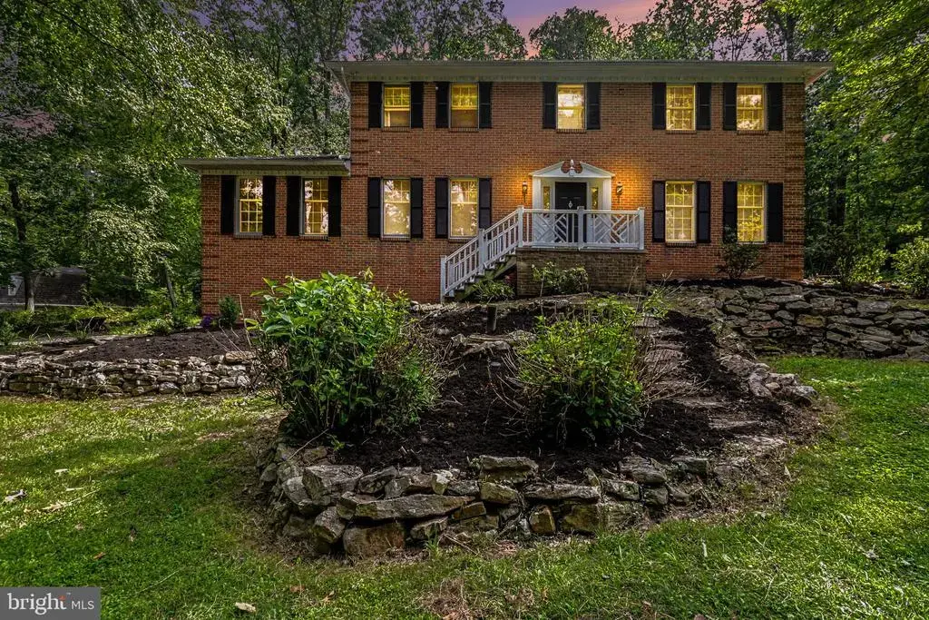 2231 Mockingbird Rd, HARRISBURG