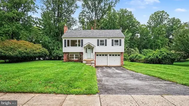 314 Colonial Dr, Exton