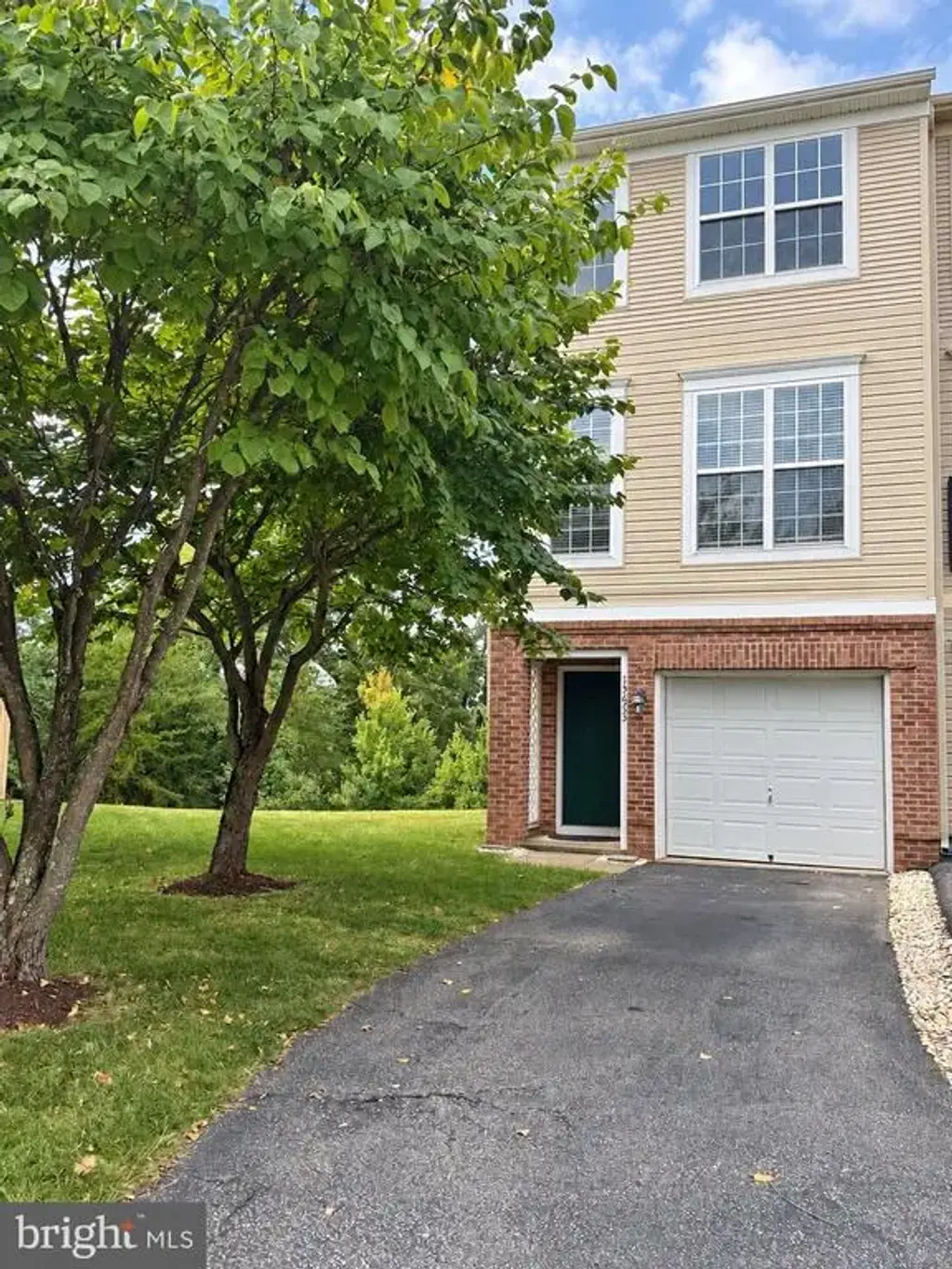 15655 John Diskin Cir, WOODBRIDGE