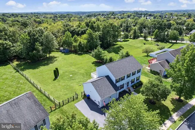 77 Autumn Ln, Royersford