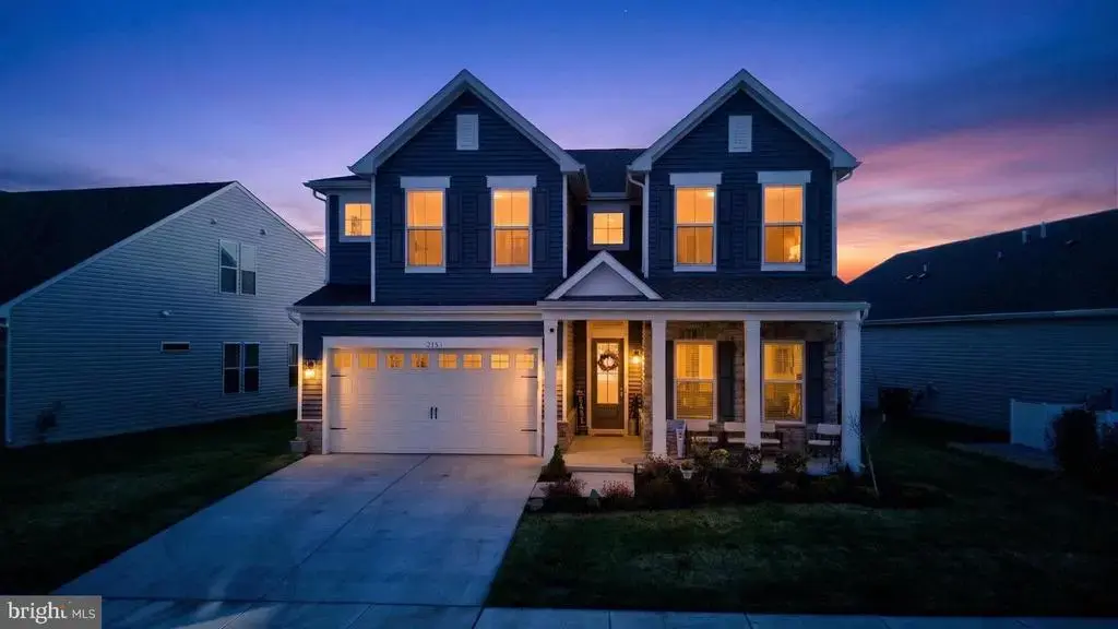 215 Kingfisher Ln, CHESTER