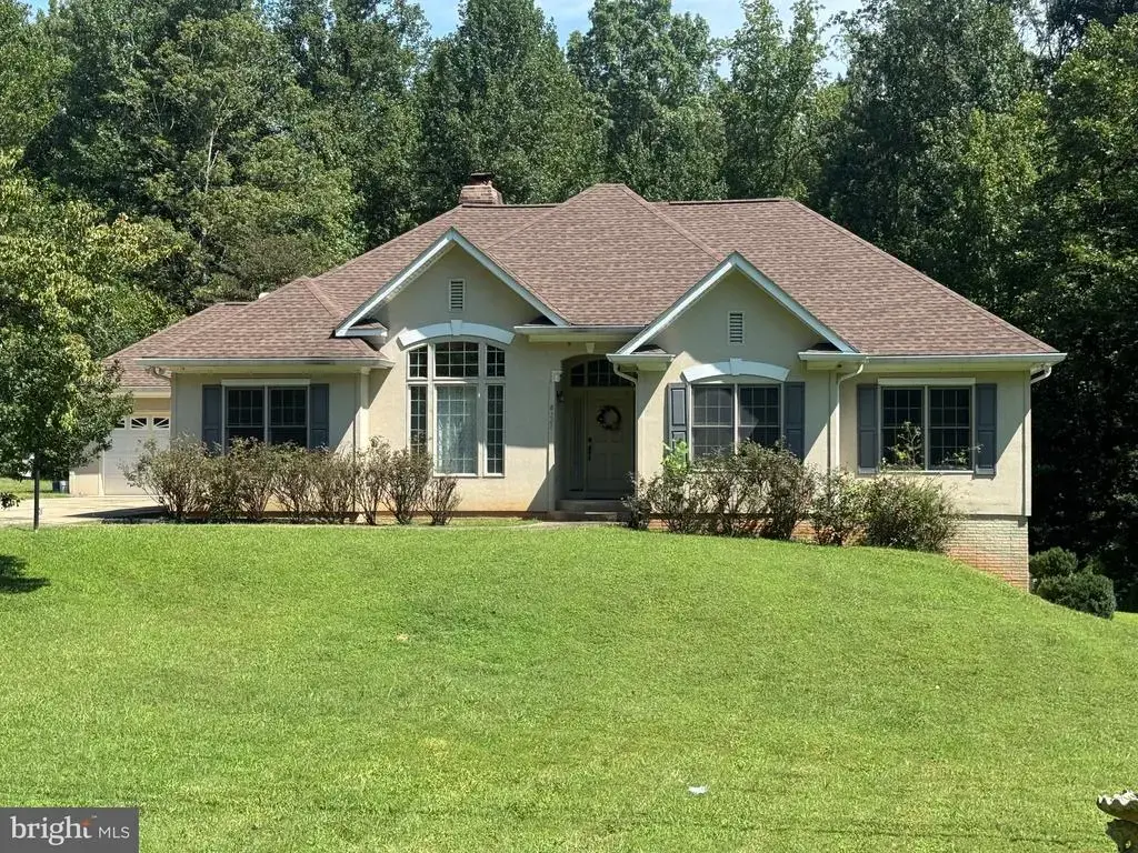 8227 Old Plank Rd, FREDERICKSBURG