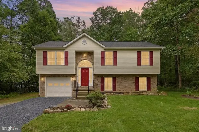120 Comanche Trl, Winchester
