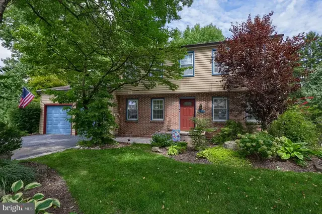 3309 Caroline, East Petersburg