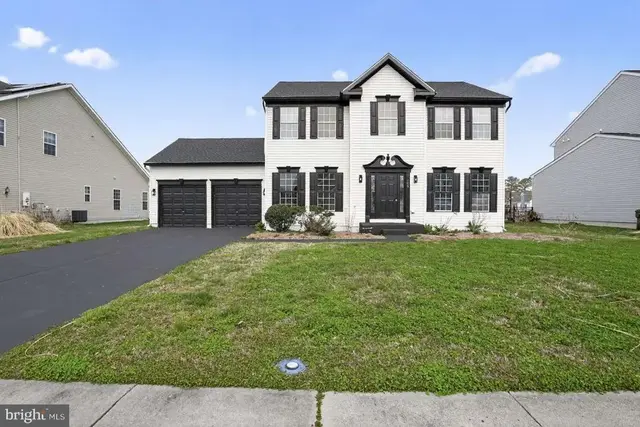 105 Mako Dr, Cambridge