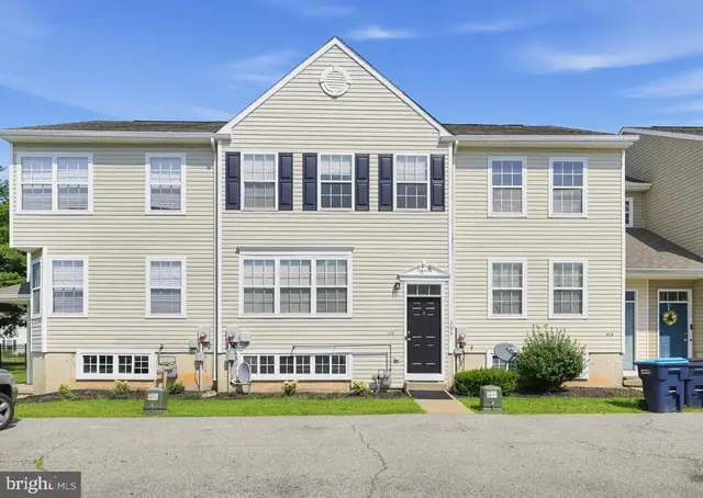 380 Addison Rd, Smyrna
