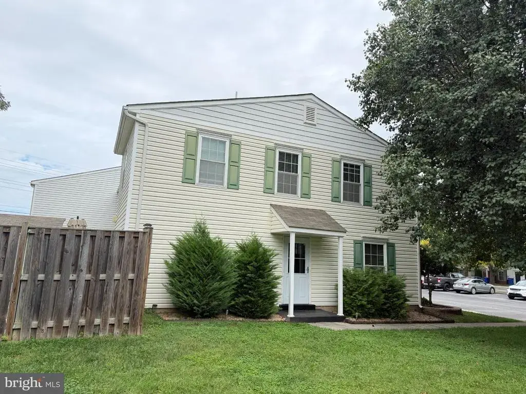 569 Lancaster Pl #569, FREDERICK