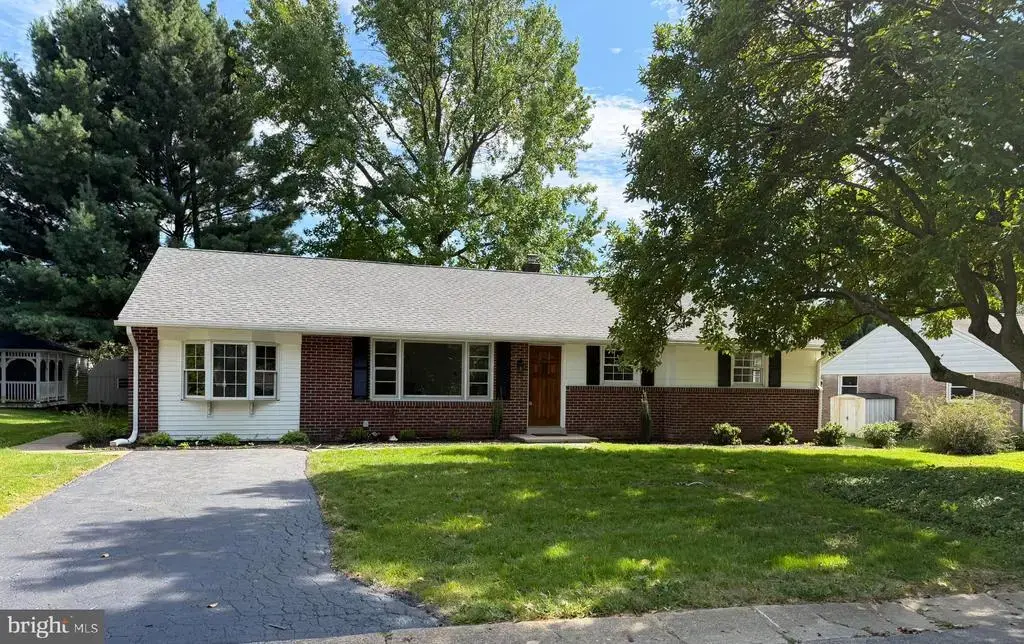 2728 Kimberly Rd, LANCASTER