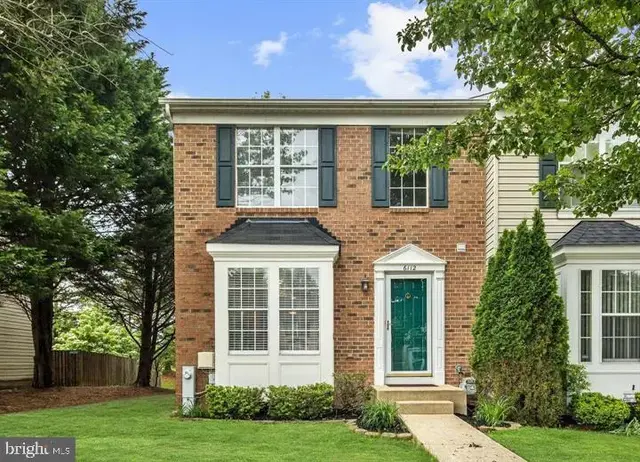 6112 Starburn Path, Columbia