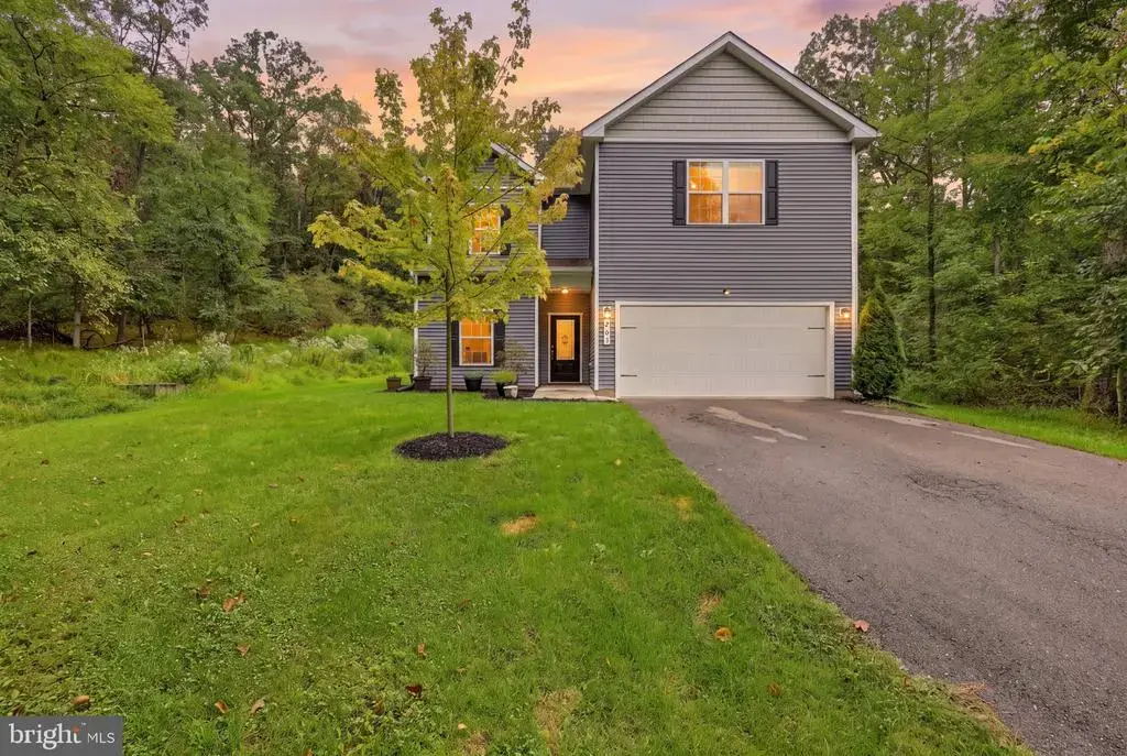 203 Rappahannock Run, FALLING WATERS