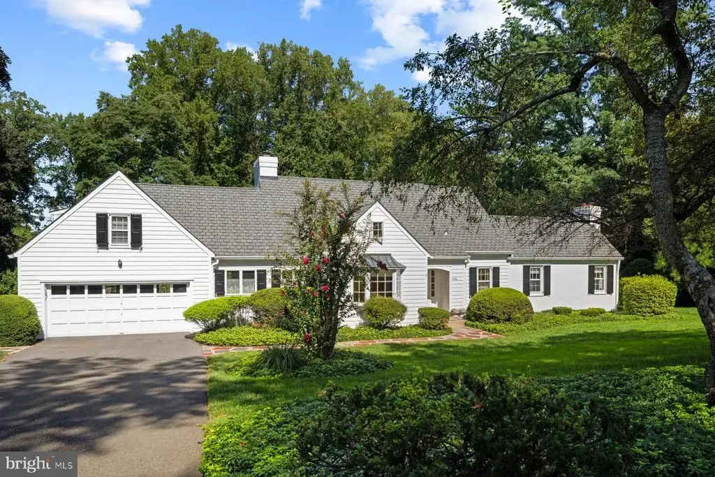 1006 Buckingham Way, YARDLEY