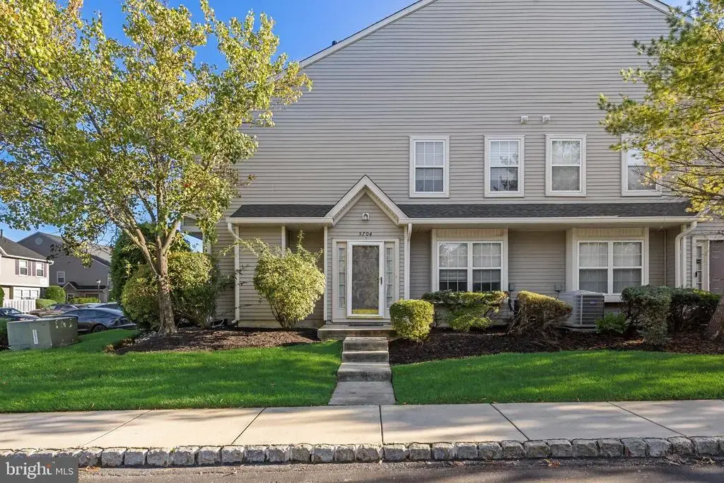 5704 Essex Ln, MOUNT LAUREL