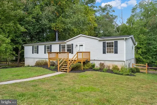 2504 Arthur Ave, Sykesville