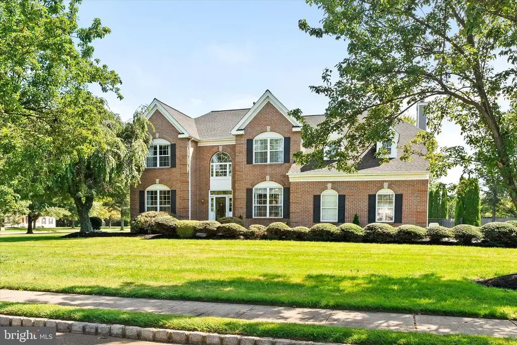 1 Somerset Ct, ALLENTOWN