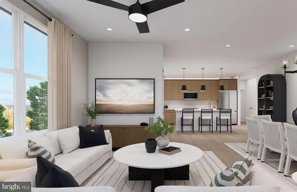 9465 Sprague Ave #302, FAIRFAX