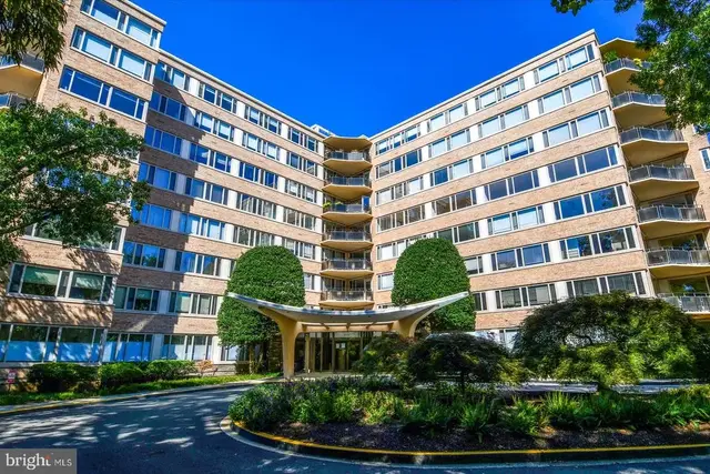 4101 Cathedral Ave Nw #107, Washington
