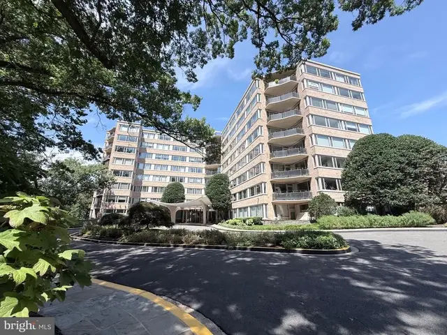 4101 Cathedral Ave Nw #107, Washington