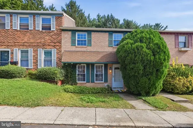 17 Constitution Ave, Doylestown