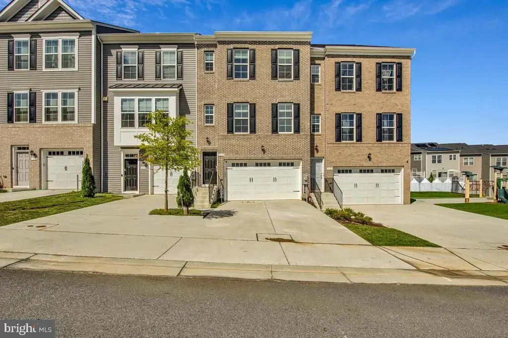 1030 High Point Trl, LAUREL