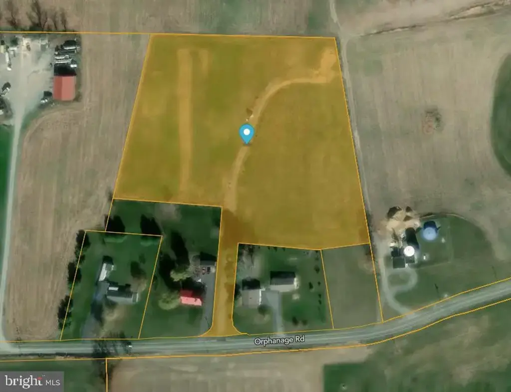 6401 Orphanage Rd, WAYNESBORO