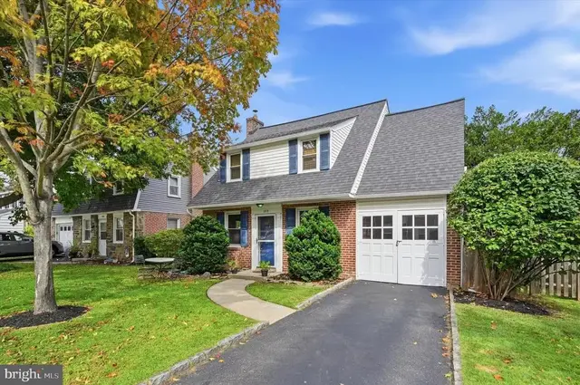 203 Canterbury Rd, Havertown