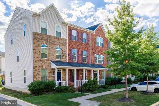 1725 Dorothy Ln, Woodbridge
