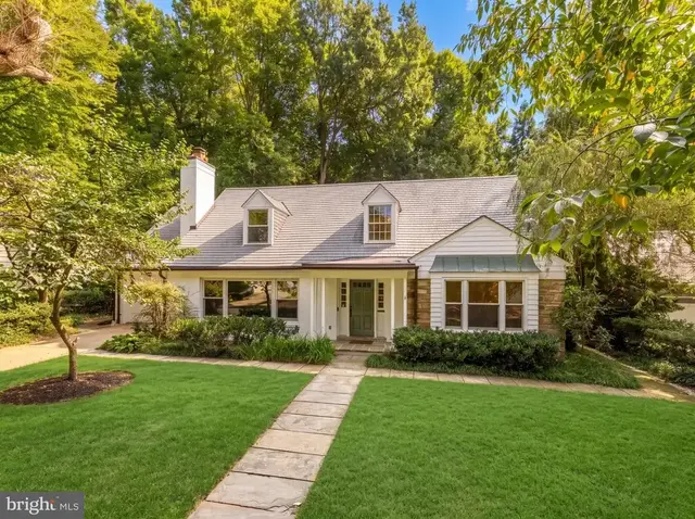 5108 Macomb St Nw, Washington