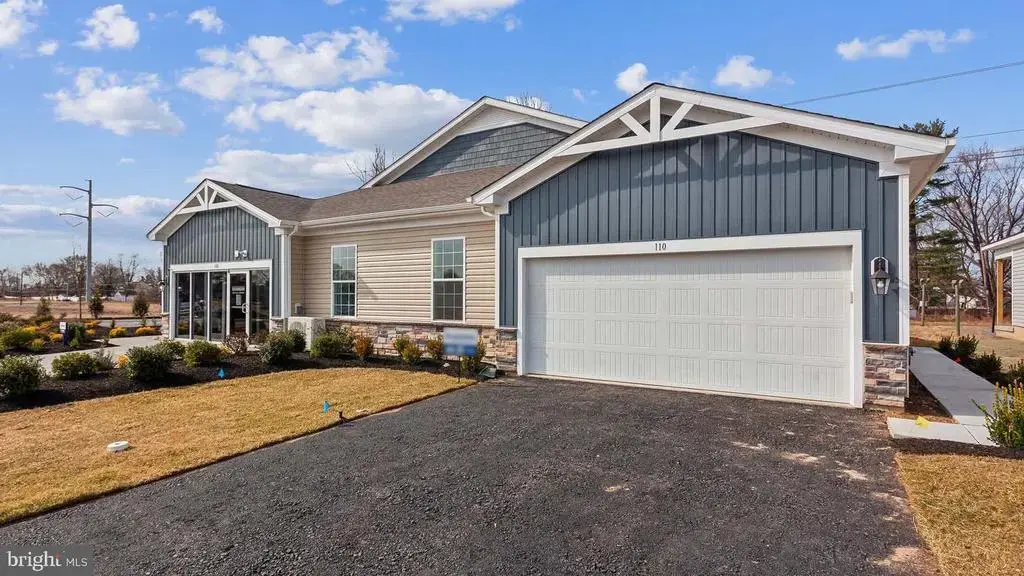 179 Delhaas Cir, BRISTOL
