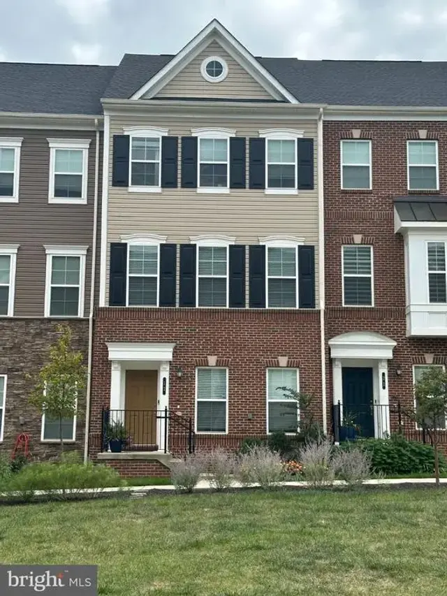 17 Green Dome Pl, Gaithersburg