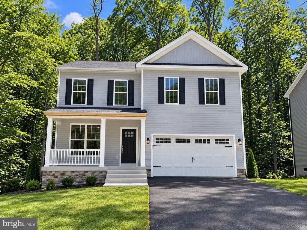 114 Crystal Ct, LOCUST GROVE