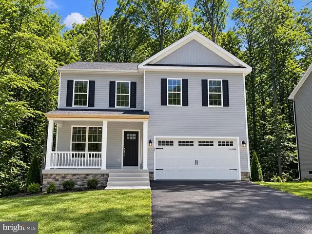 114 Crystal Ct, Locust Grove