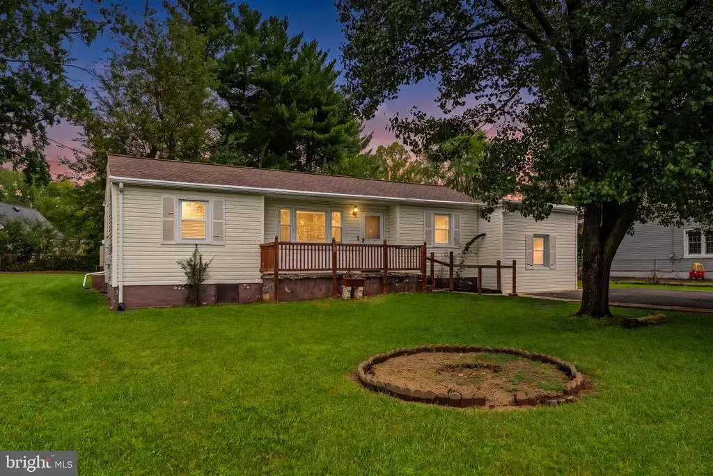 8928 June St, MANASSAS