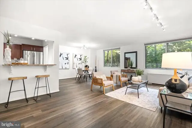 3001 Veazey Ter Nw #104, Washington