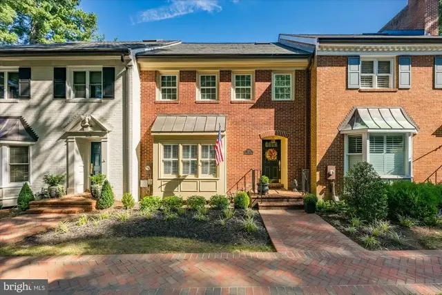 7272 Evans Mill Rd, Mclean