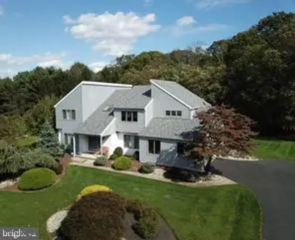 23 Remington Cir, PRINCETON JUNCTION