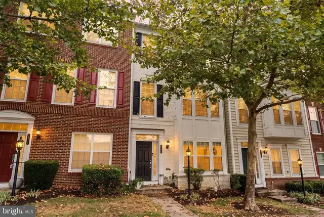 14919 Potomac Branch Dr, Woodbridge